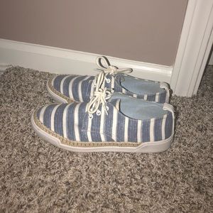 Tommy Hilfiger boating shoes